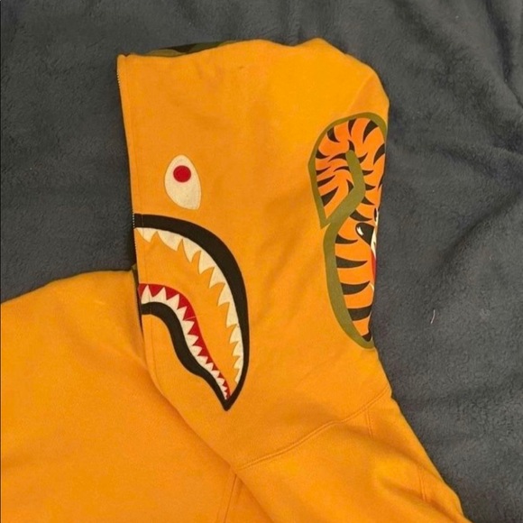 BAPE Shark Full Zip Hoodie (yellow) - Picture 1 of 4